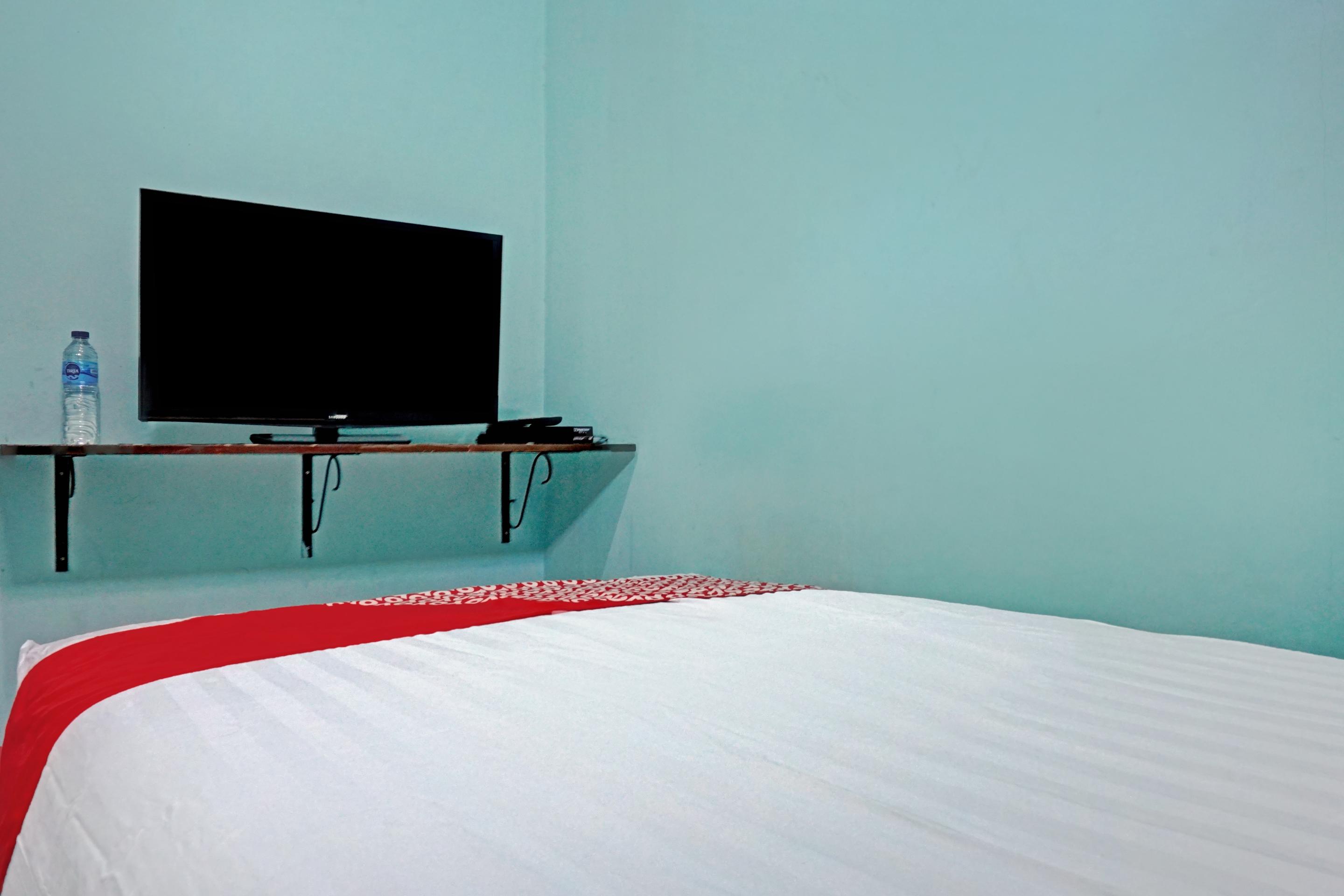 OYO 90489 Kejora Homestay Jakarta Luaran gambar